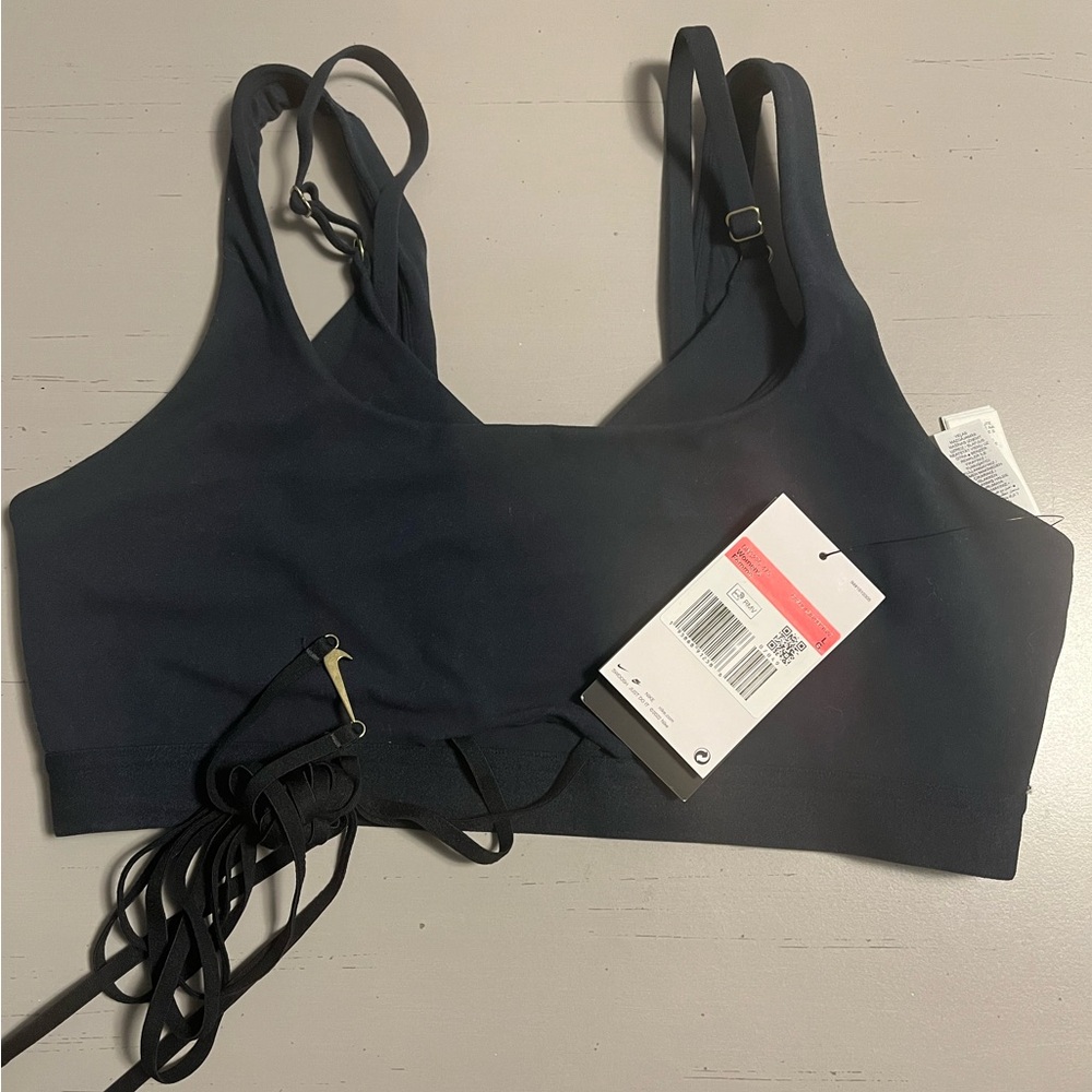 JACQUEMUS navy blus nike sports bra